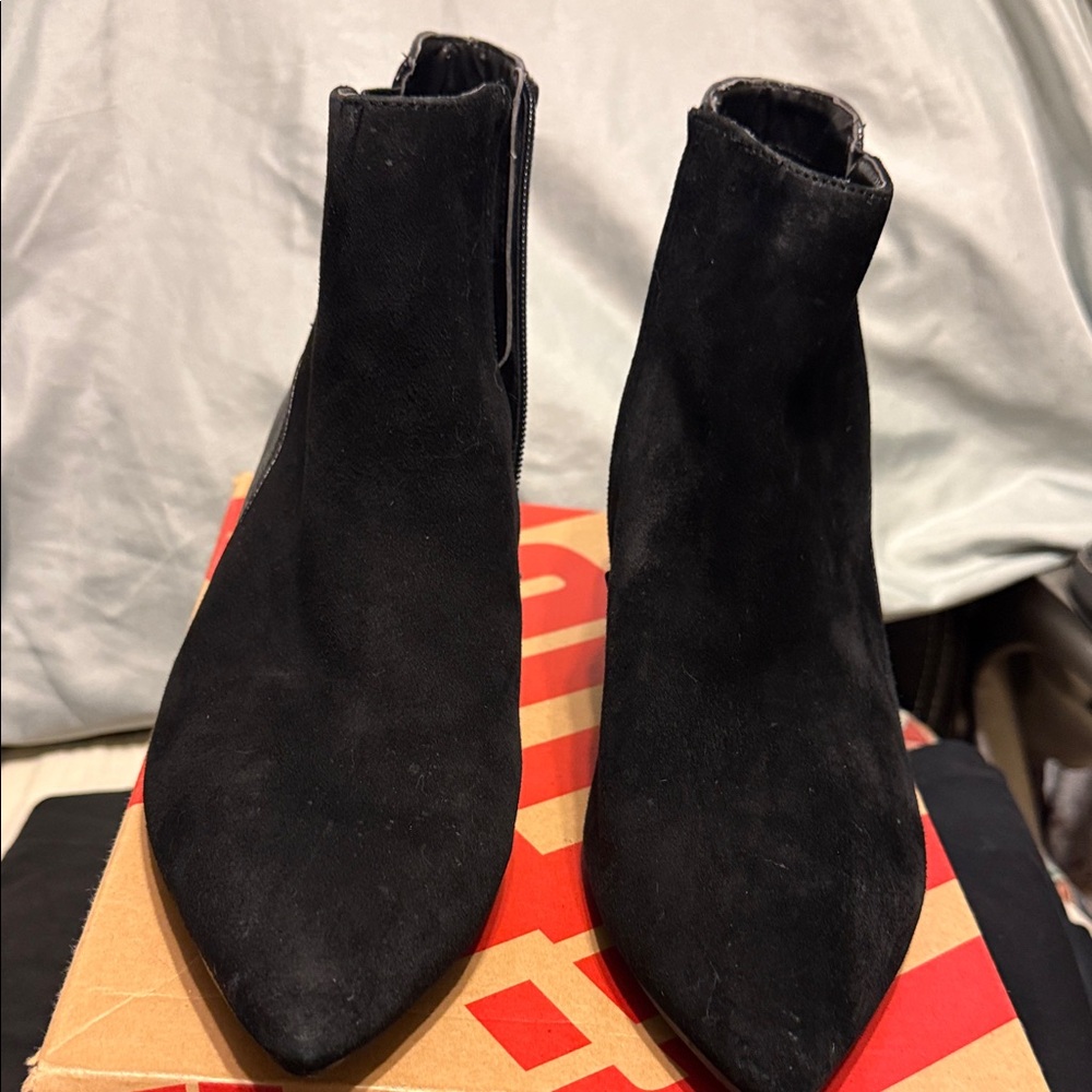 Chic Black Ankle Booties